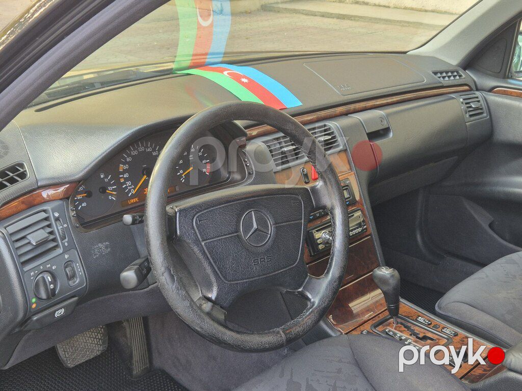 Mercedes E 240, 2.4 L, 1999 il, 343 687 km — Avtomobillər, Bakı (8)