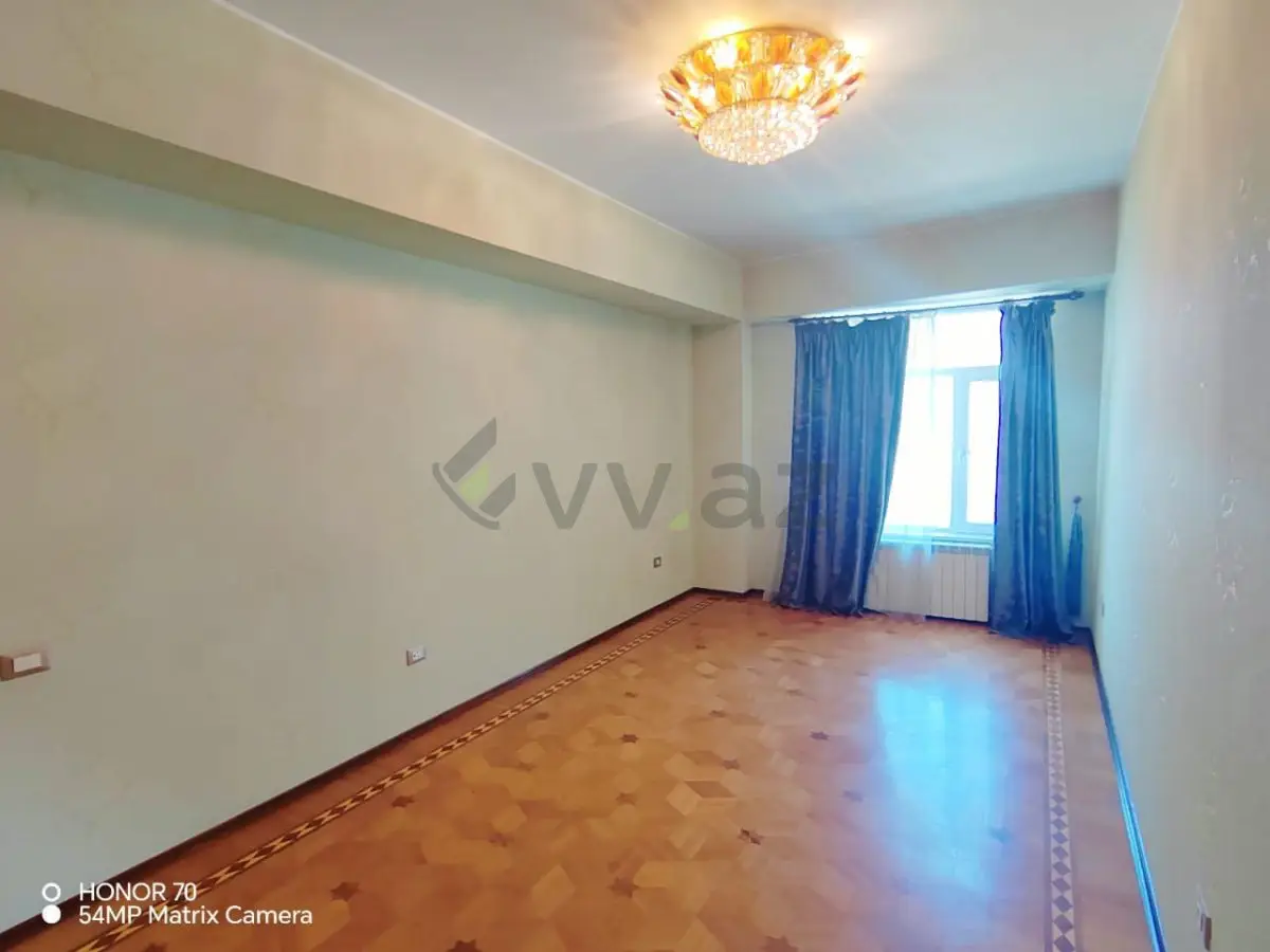 4 otaqlı mənzil Köhnə tikili Satılır, Yasamal qəs., Yasamal, Bakı — Mənzil, Bakı (4)