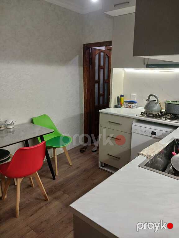 Satılır 5 otaqlı köhnə tikili 125 m² — Mənzil, Bakı (7)