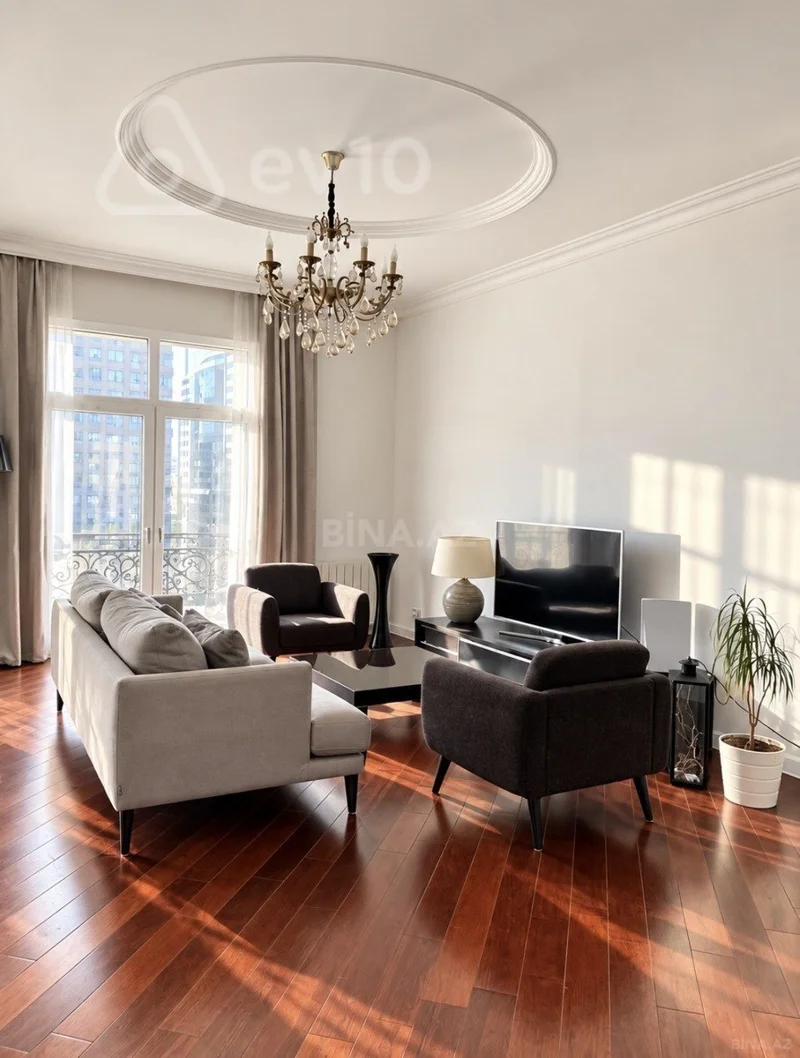 4 otaqlı mənzil, 141 m², Bakı, Xəqani Rüstəmov küçəsi — Mənzil, Bakı (2)