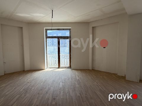 Satılır 3 otaqlı yeni tikili 129 m² — Bakı