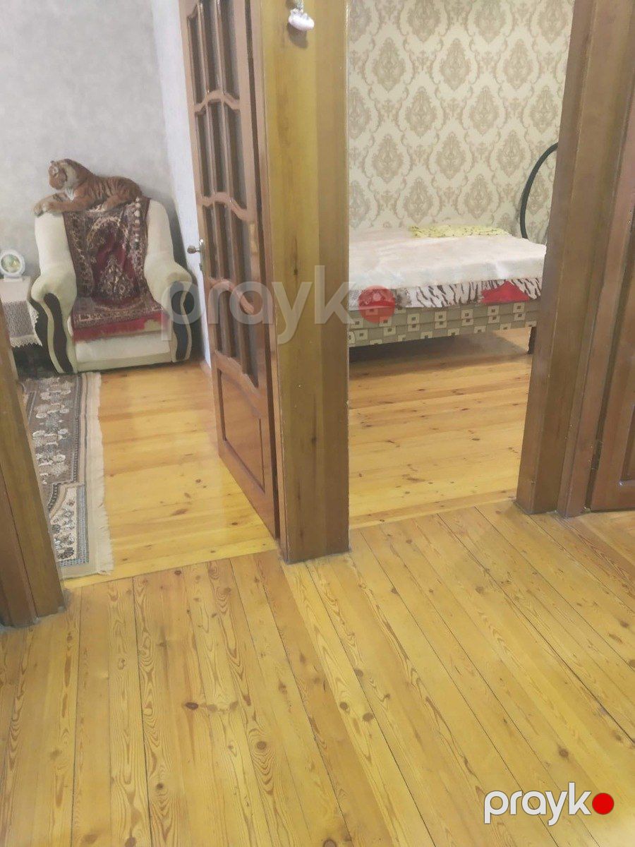 Satılır 4 otaqlı köhnə tikili 100 m² — Mənzil, Bakı (11)