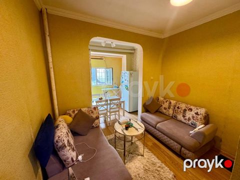 Satılır 2 otaqlı köhnə tikili 35 m² — Bakı