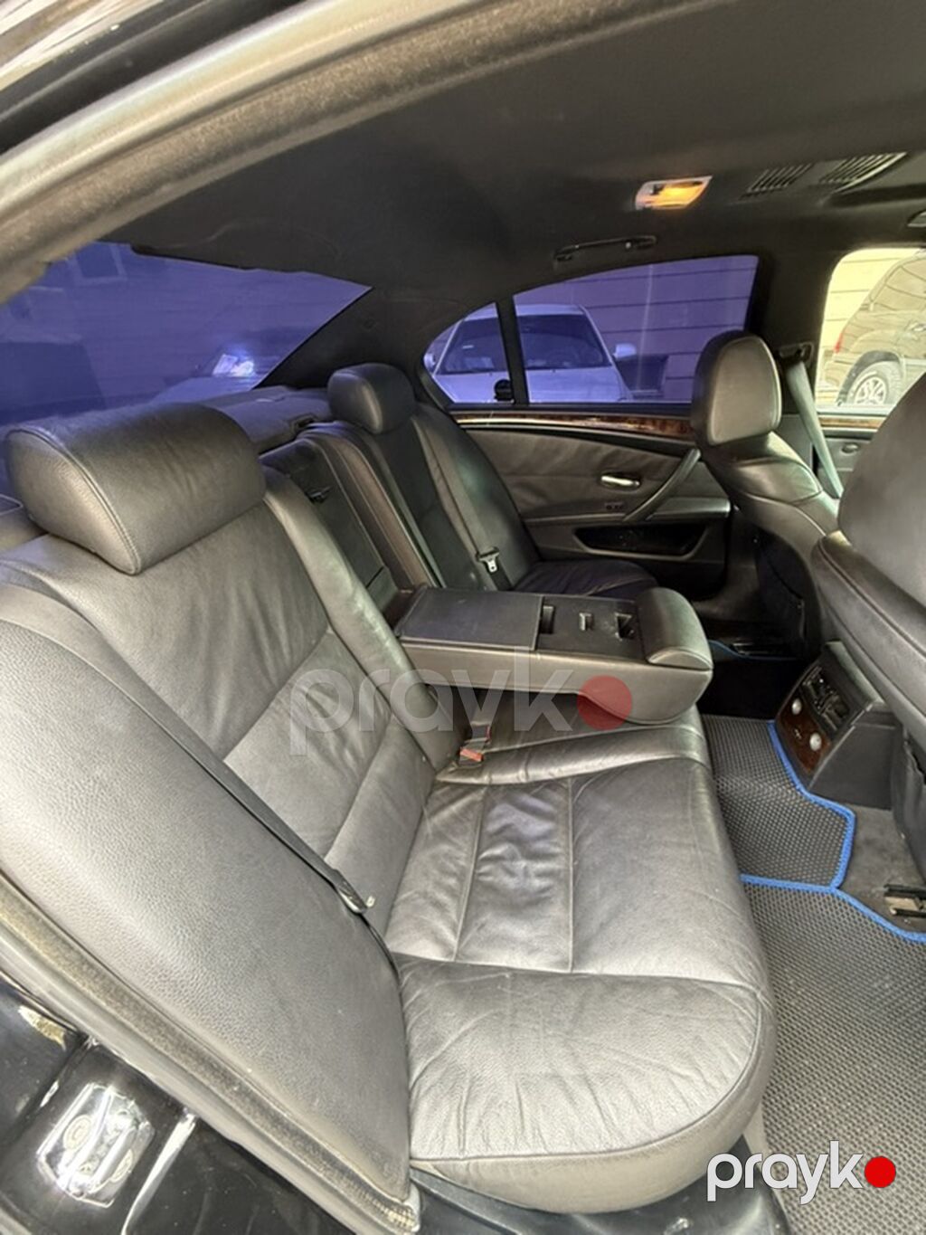 BMW 5 Series sedan – E60 kuzov, qara rəng. Xüsusiyyətlər: - Kuzov: 4 — Avtomobillər, Bakı (6)