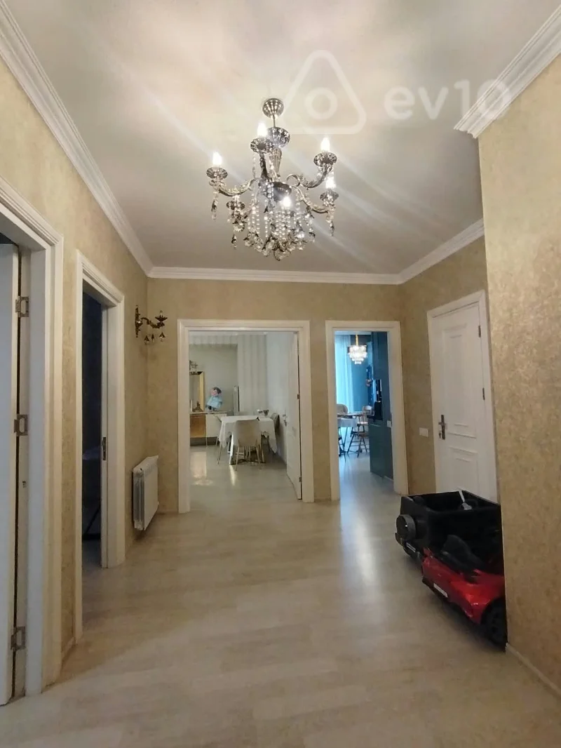 3 otaqlı mənzil, 173 m², Yasamal Rayonu,Tbiliski Prospekti — Mənzil, Bakı (8)