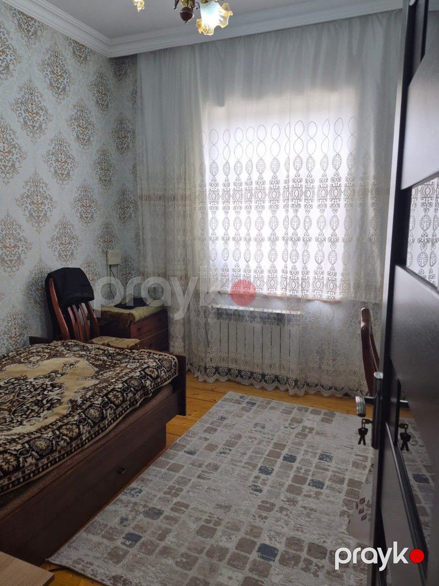 Satılır 4 otaqlı həyət evi/bağ evi 130 m² — Ev, villa, Bakı (8)