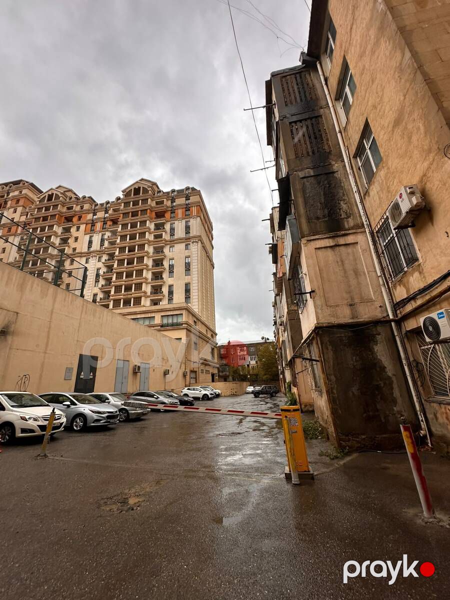 Satılır 3 otaqlı köhnə tikili 75 m² — Mənzil, Bakı (2)