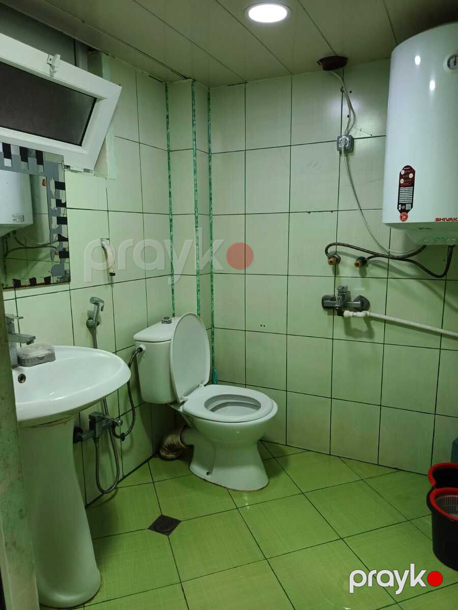 İcarəyə verilir 2 otaqlı köhnə tikili 60 m² — Mənzil, Bakı (2)