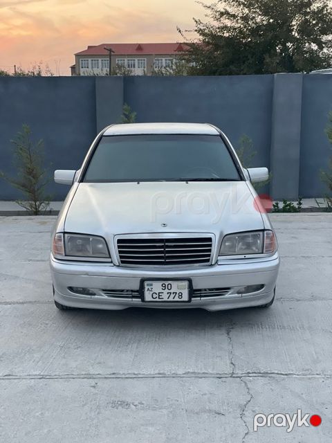 Mercedes C 220, 2.2 L, 1998 il, 450 000 km — Şirvan