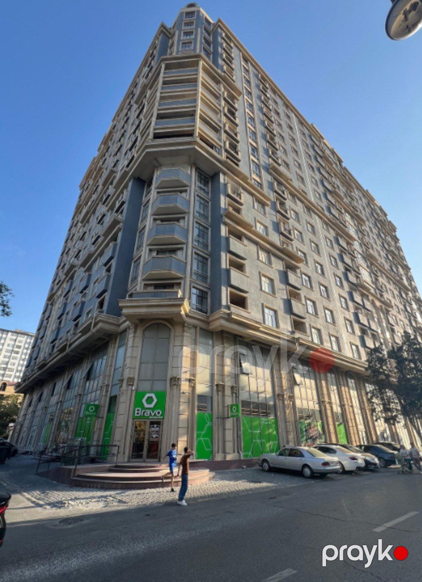 Satılır 4 otaqlı yeni tikili 160 m² — Mənzil, Bakı (2)