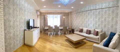 İcarəyə verilir 3 otaqlı yeni tikili 146 m² — Zaur bəy — Apartment