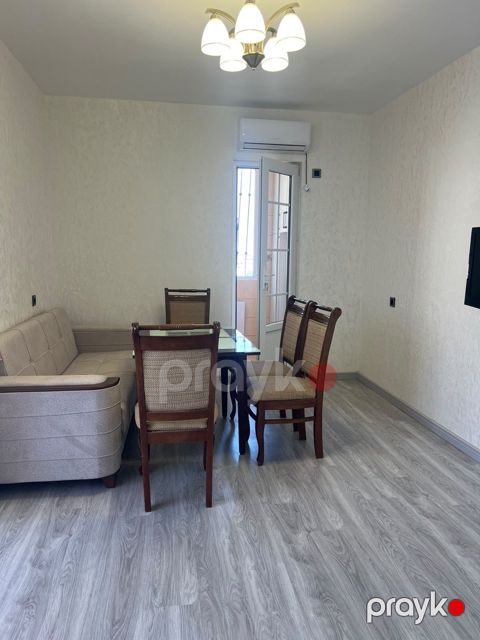Satılır 2 otaqlı köhnə tikili 50 m² — Bakı