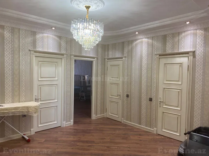 Satılır 3 otaqlı Mənzil Yeni tikili 132 m² Bakı, Yasamal r., İnşaatçılar m., Yeni Yasamal — Mənzil, Bakı (4)