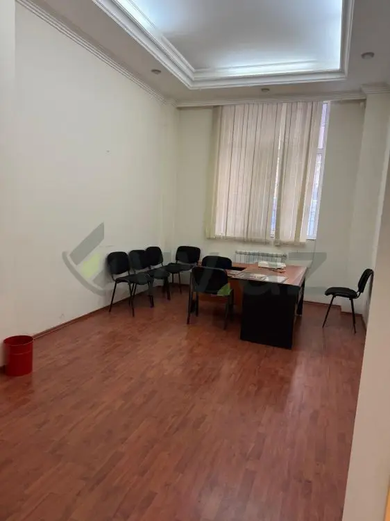 235 m² Obyekt / Ofis Kirayə, Yeni Yasamal qəs., Yasamal, Bakı — Bakı