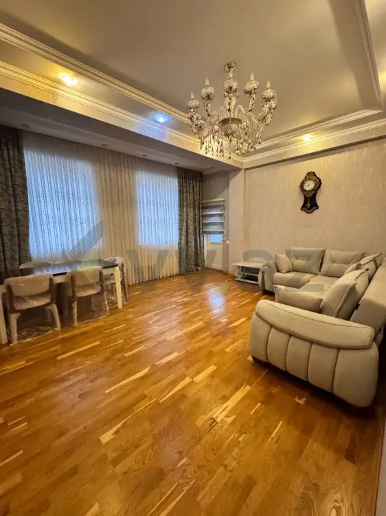 3 otaqlı mənzil Yeni tikili Kirayə, Yasamal qəs., Yasamal, Bakı — İlaha — Пәтер