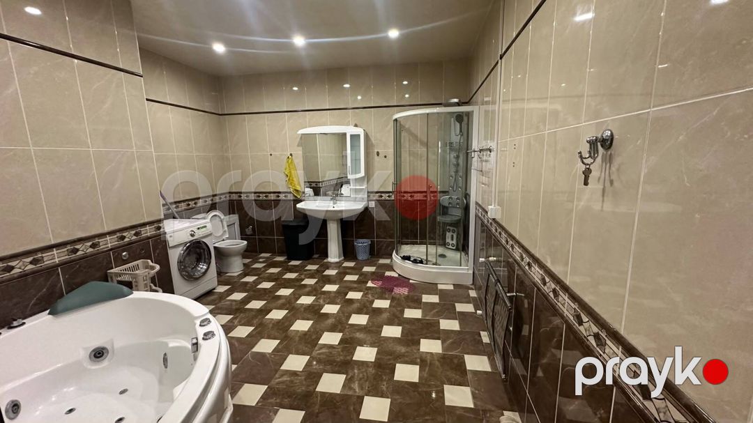 İcarəyə verilir 5 otaqlı yeni tikili 240 m² — Mənzil, Bakı (11)