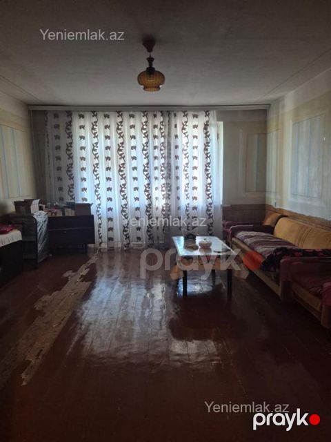 Satılır 5 otaqlı Bina evi menzil (Köhnə tikili), 110 m², 9-cu mikrorayon — Sumqayıt