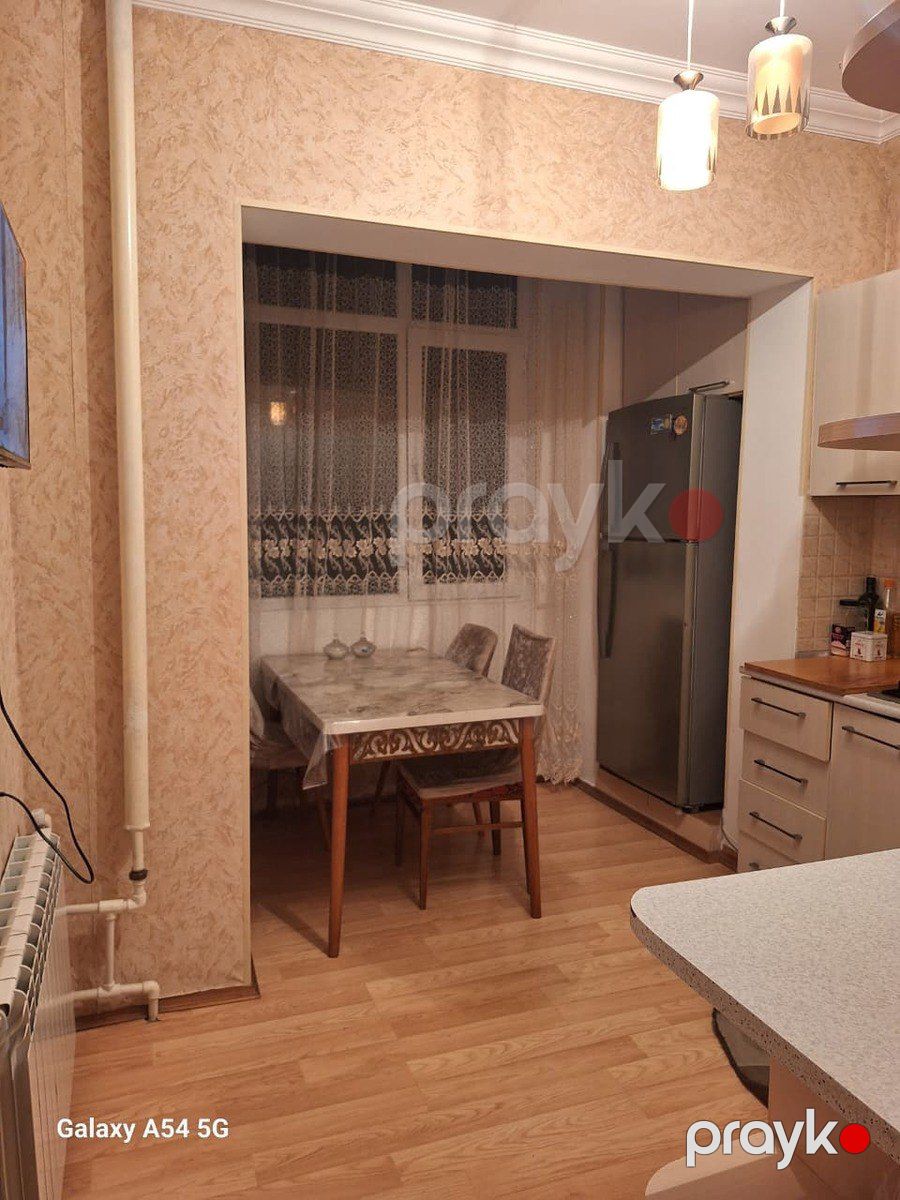 Satılır 3 otaqlı köhnə tikili 90 m² — Mənzil, Bakı (9)