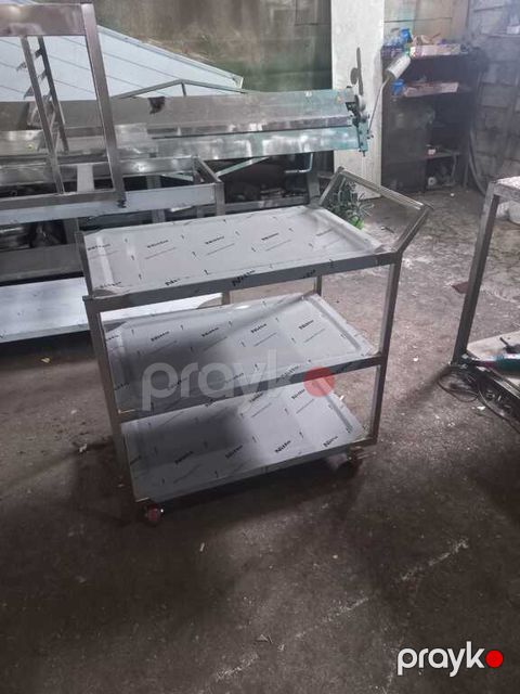 Servis arabası — Bakı