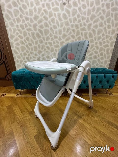 Yemek stolu 60 azn satilr tam islem veziyyetdedir remenlerise — Bakı