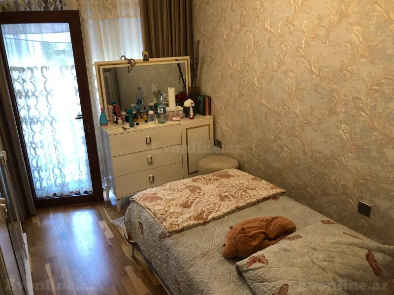 Satılır 3 otaqlı Mənzil Yeni tikili 78 m² Bakı, Binəqədi r., Azadlıq prospekti m., 7-ci mikrorayon — Mənzil, Bakı (4)