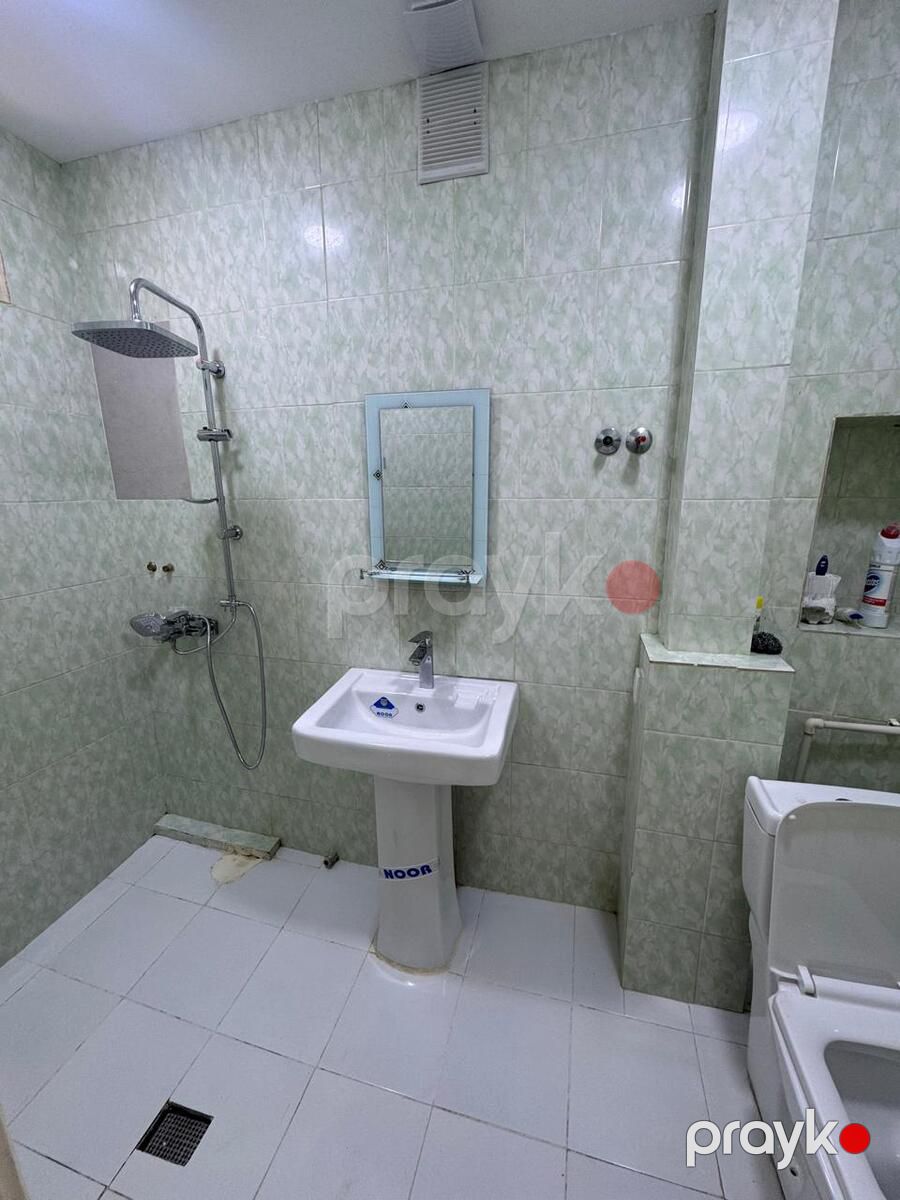 İcarəyə verilir 2 otaqlı köhnə tikili 65 m² — Mənzil, Bakı (11)