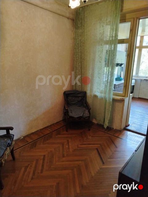 Satılır 3 otaqlı köhnə tikili 80 m² — Bakı