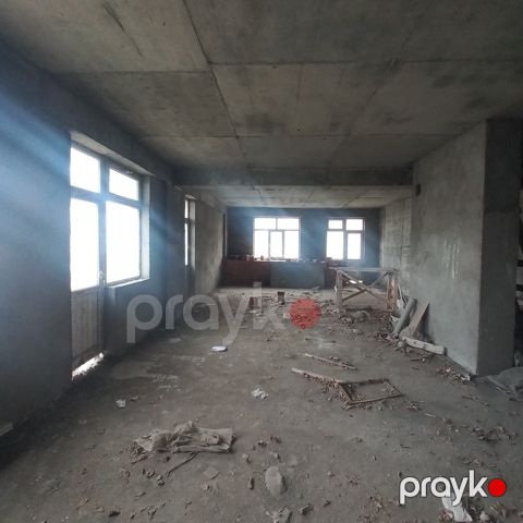 Satılır 3 otaqlı yeni tikili 128 m² — Bakı