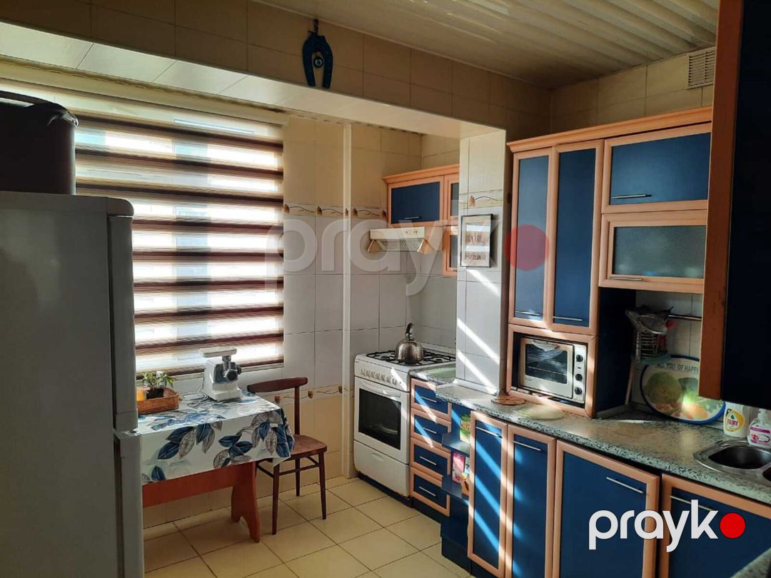 Satılır 4 otaqlı köhnə tikili 105 m² — Mənzil, Bakı (7)