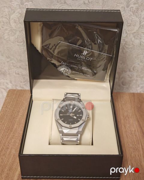 Orjinal Hublot qol saatı — Bakı