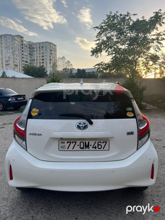 Toyota Aqua, 1.5 L, 0.87 kWh, 2020 il, 130 000 km — Avtomobillər, Bakı (5)
