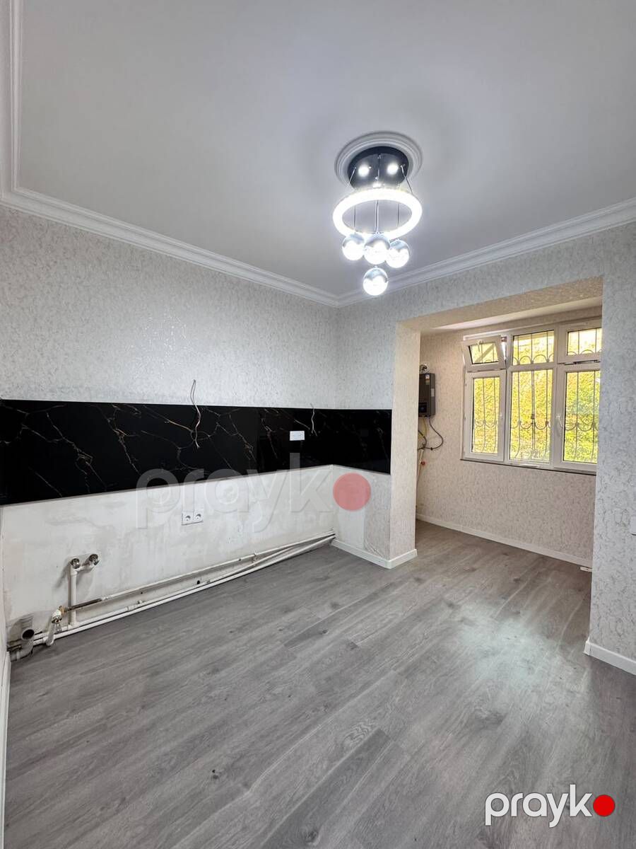 Satılır 3 otaqlı köhnə tikili 75 m² — Mənzil, Bakı (8)