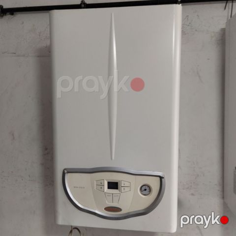 Kombi İmmerqas 28 kw 2 esenjor zemanetle İtalya istehsalı tam işlək — Bakı