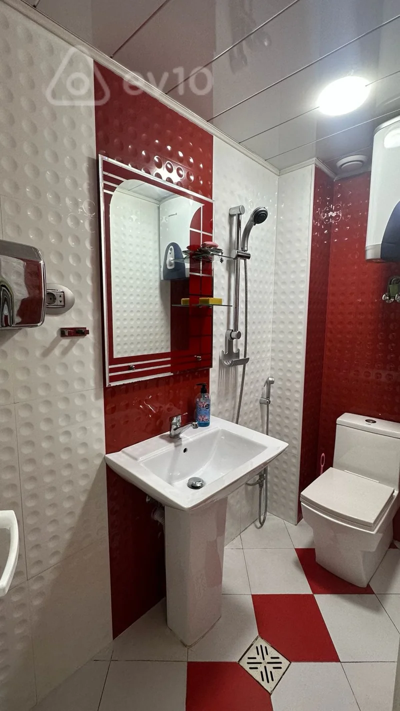 Ofis, 40 m², nizami metro — kirayə — Ofis, Bakı (9)