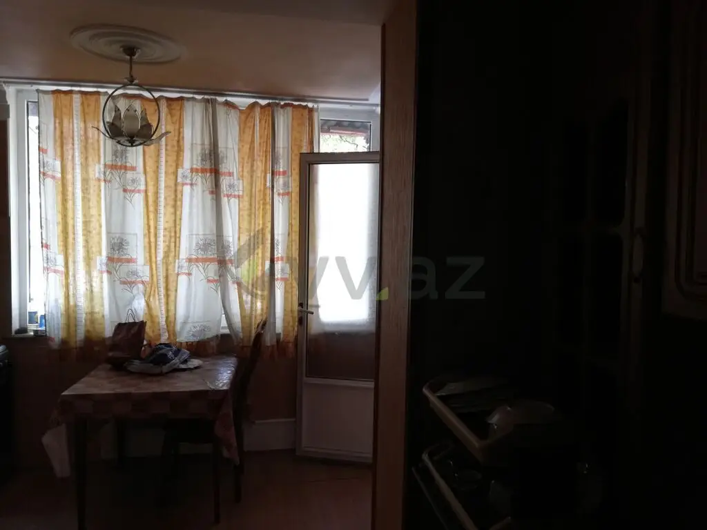 3 otaqlı mənzil Köhnə tikili Satılır, Gəncə — Gəncə
