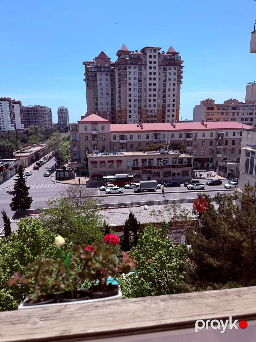 Satılır 2 otaqlı köhnə tikili 56 m² — Mənzil, Bakı (2)