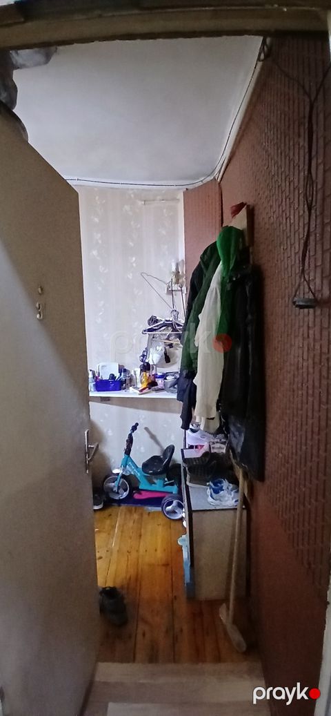 Satılır 1 otaqlı köhnə tikili 30 m² — Bakı