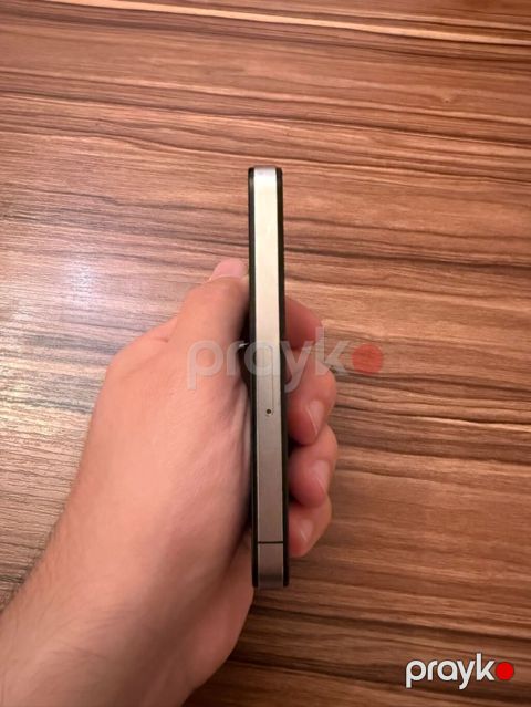 IPhone 4S, 16 GB, Qara — Xırdalan