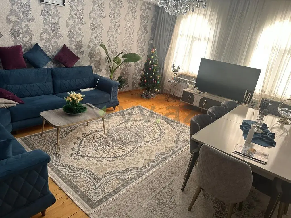 4 otaqlı Həyət evi Satılır, Gəncə — Ev, villa, Gəncə (2)