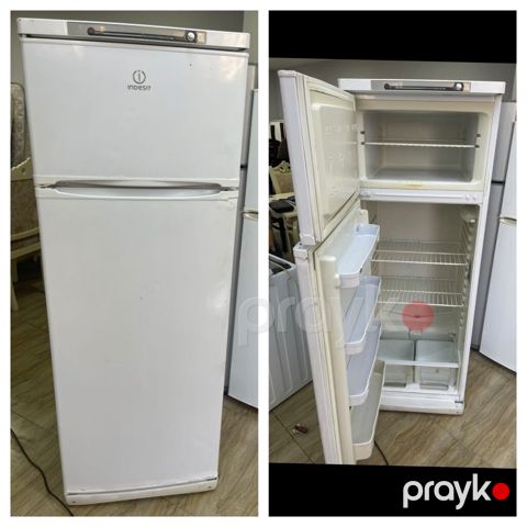 Soyuducu Indesit 230azn. Tam islekdir. Defrost. Unvan Xirdalan AAF — Bakı