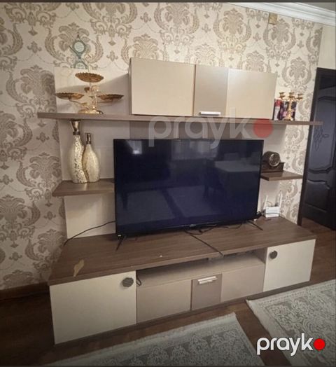 TV stendi satılır endirimdə olacağ — Xaçmaz