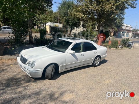 Mercedes E 240, 2.4 L, 2000 il, 350 000 km — Masallı