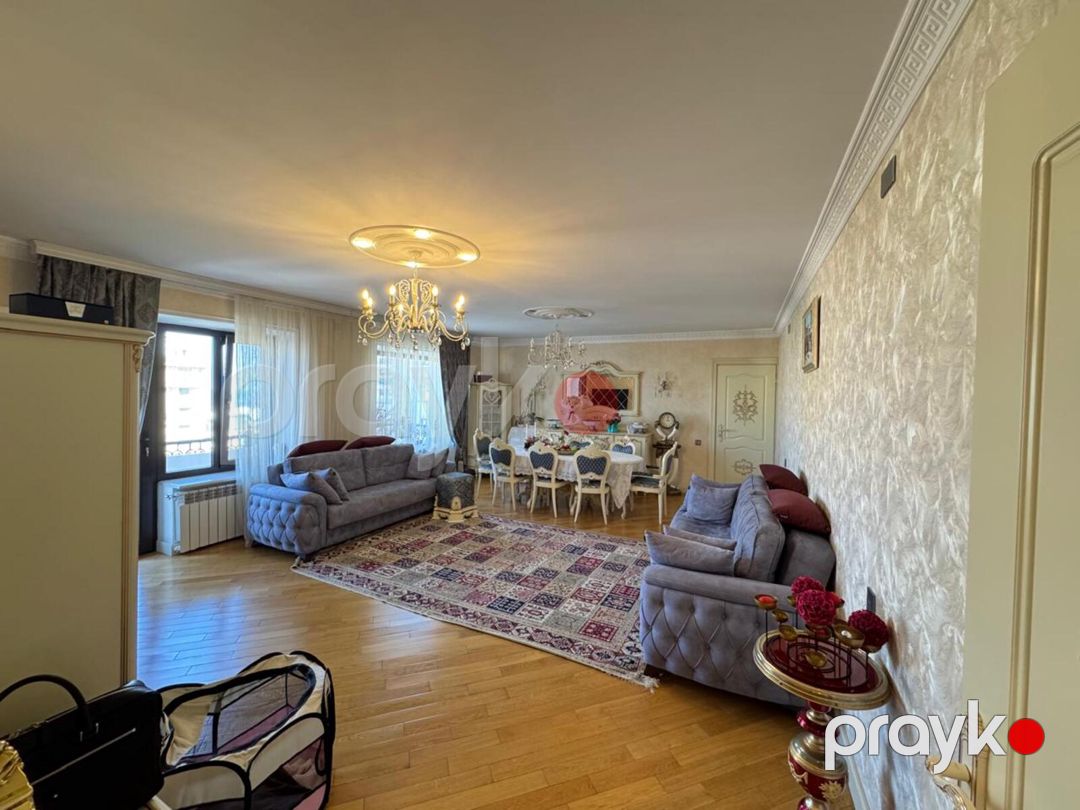 Satılır 4 otaqlı köhnə tikili 140 m² — Mənzil, Bakı (4)
