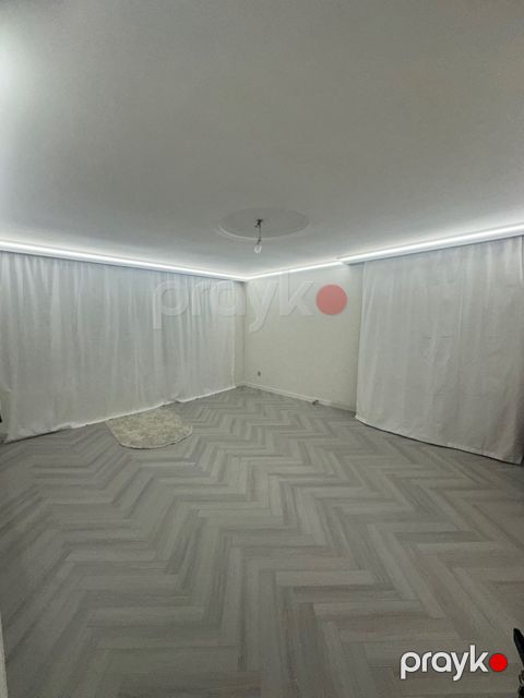 3-otaqlı mənzil, Azər Əliyev küç. 35, 100 m² — Bakı