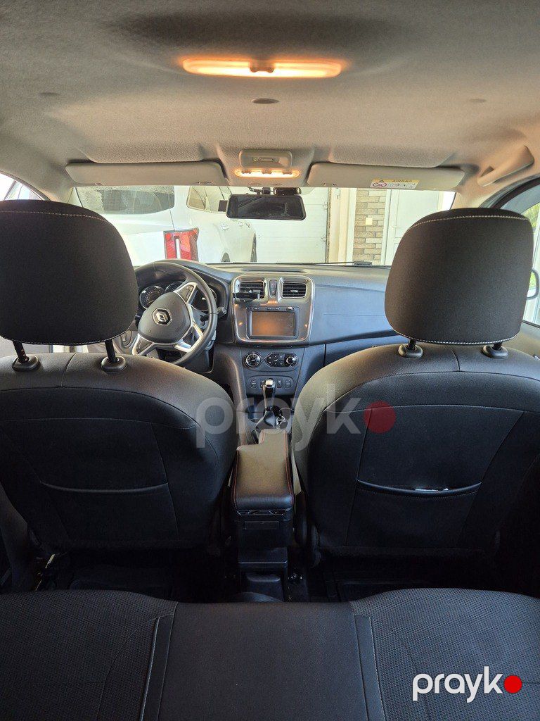 Renault Sandero, 1.6 L, 2020 il, 27 000 km — Avtomobillər, Bakı (4)