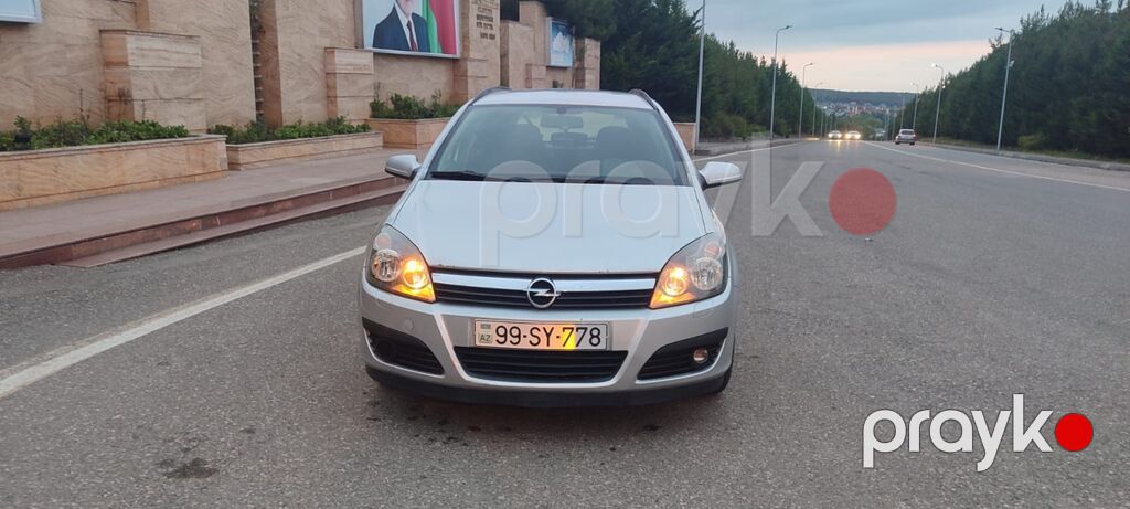 Opel Astra: 1.6 l 2005 il Universal — Avtomobillər, Quba (2)