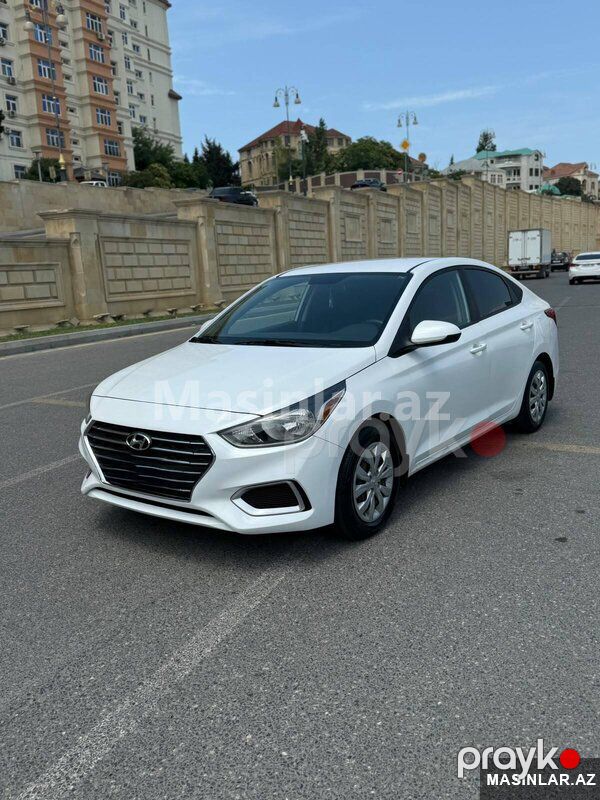 Hyundai Elantra, 2018 il — Minik avtomobili icarəsi, Bakı (3)