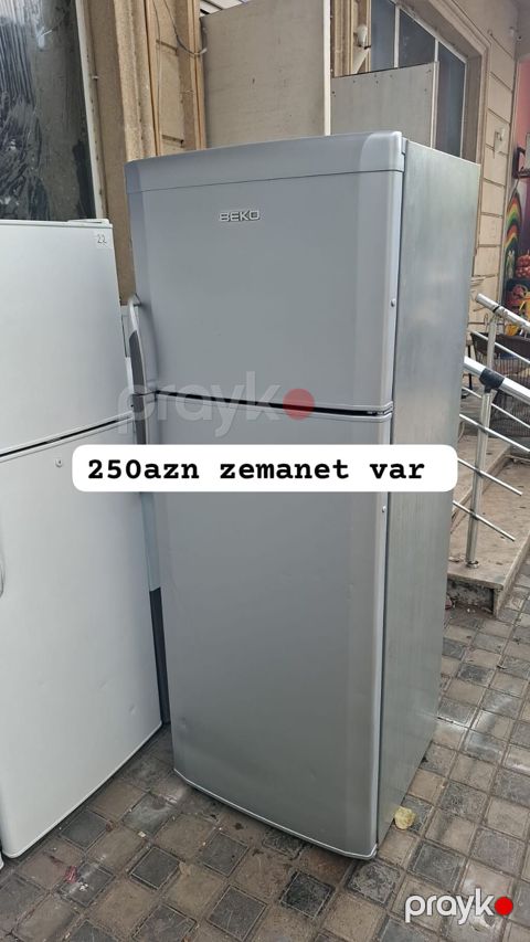 Beko iki qapılı soyuducu (üst kamera dondurucu, alt kamera soyuducu) — Bakı