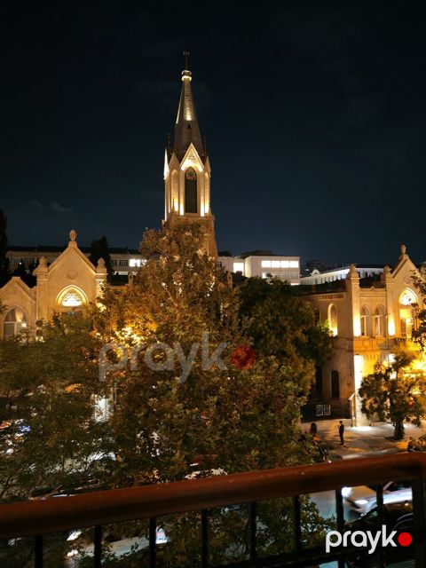 Satılır 3 otaqlı köhnə tikili 80 m² — Bakı