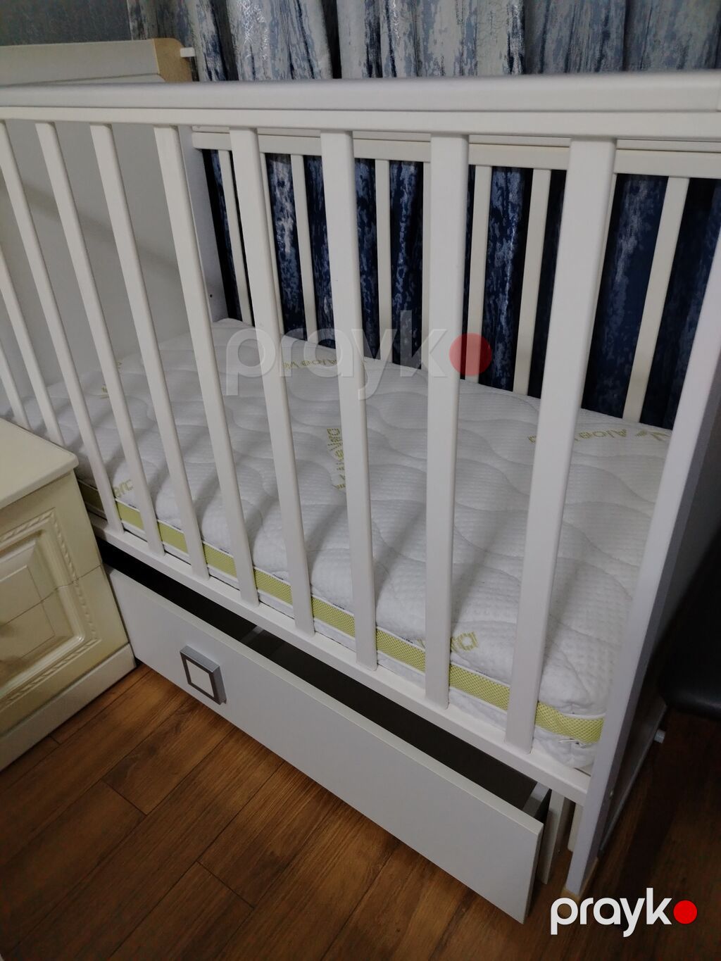 Oğlan və qız üçün, İşlənmiş, Dördbucaq, Beşik, Dəstsiz, Matras ilə, Yellənmə mexanizmsiz — Bəşikləri, Bakı (3)